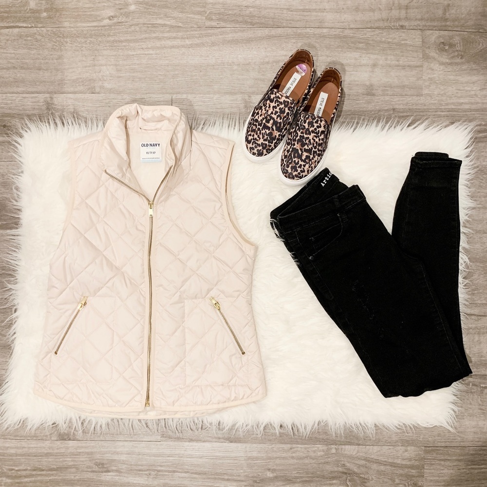 Women’s Quilted Vest